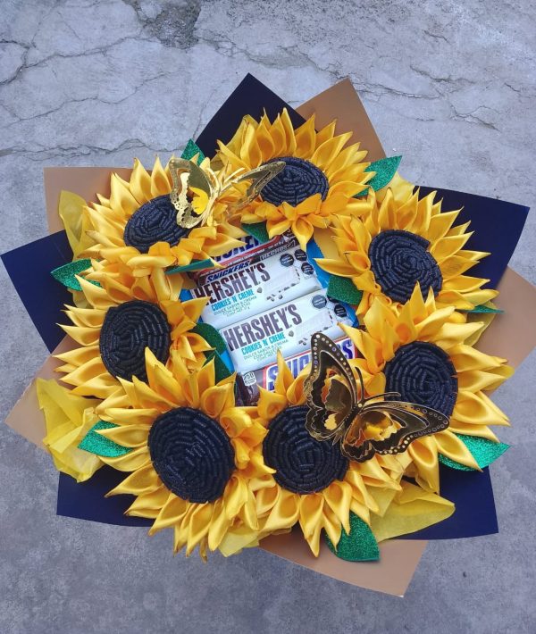 Ramo de girasoles con chocolates incrustados